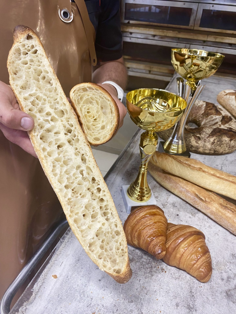 Meilleure baguette! meilleur croisant!